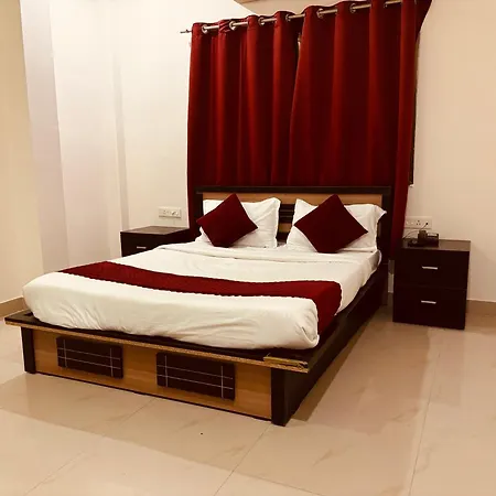 Silver Key Suites-2
